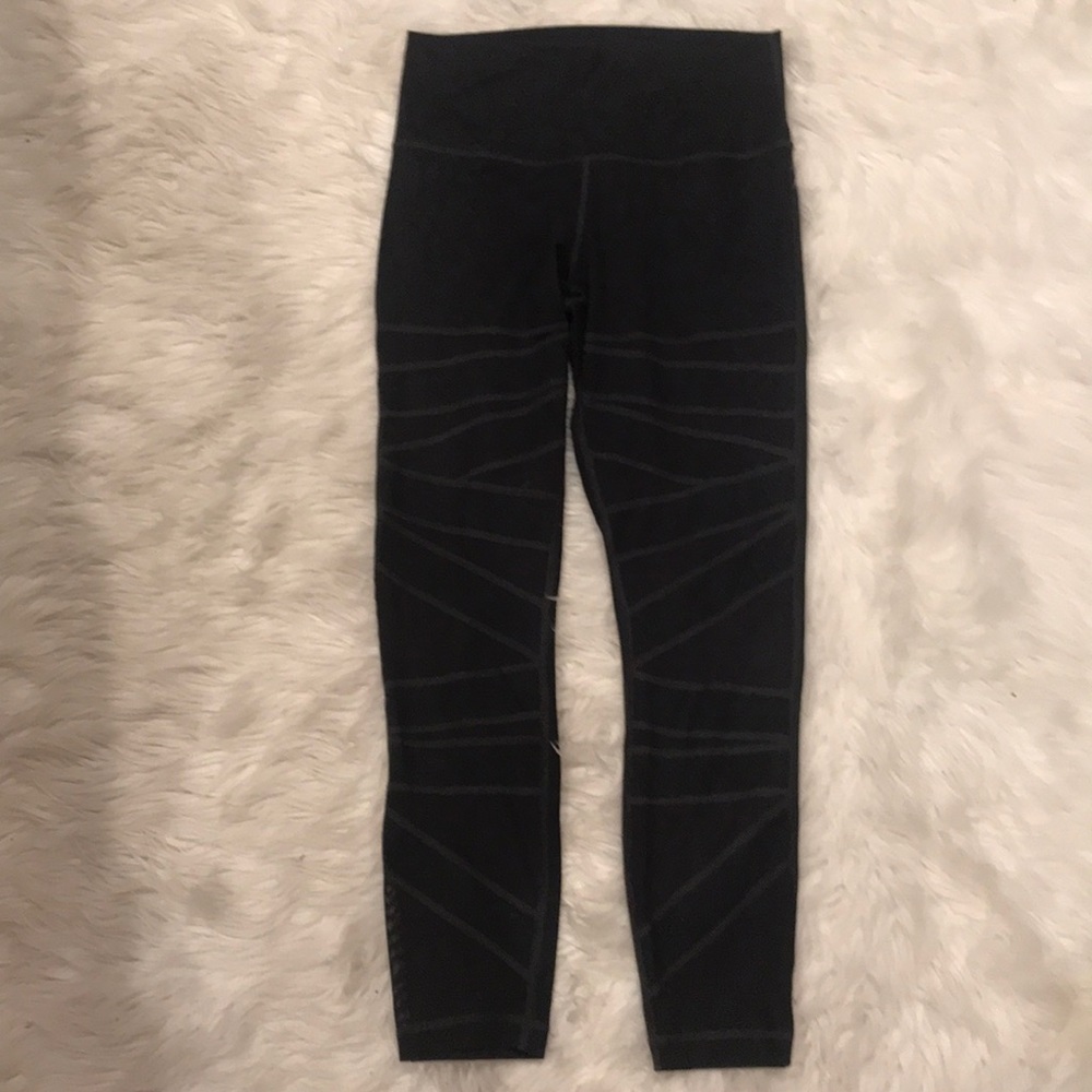 Lululemon tights